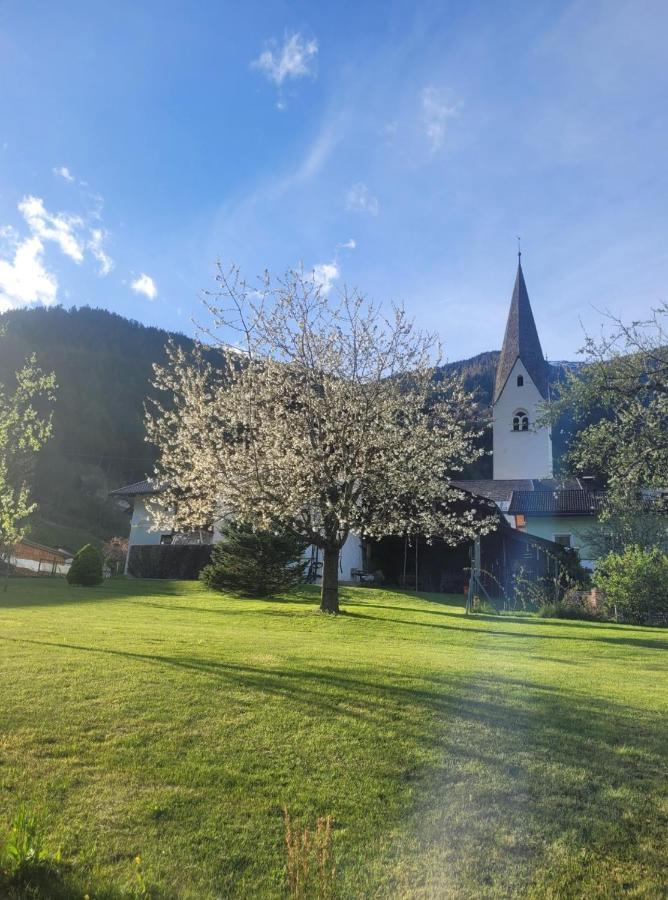 Ferienwohnung Biohof Untermar Obervellach Exterior foto